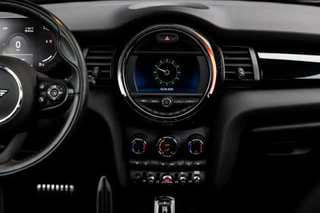 MINI Cooper (2021) thumbnail 29