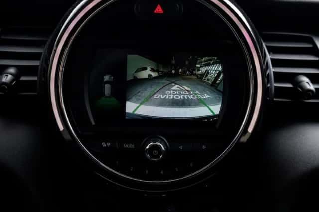 MINI Cooper (2021) thumbnail 46