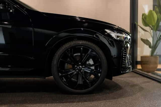 Volvo XC60 (2025) thumbnail 16