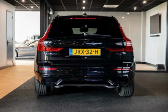 Volvo XC60 (2025) thumbnail 10
