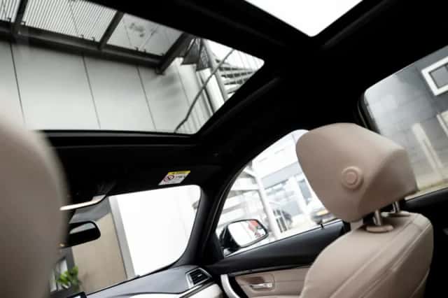 BMW 3-Serie (2018) thumbnail 18