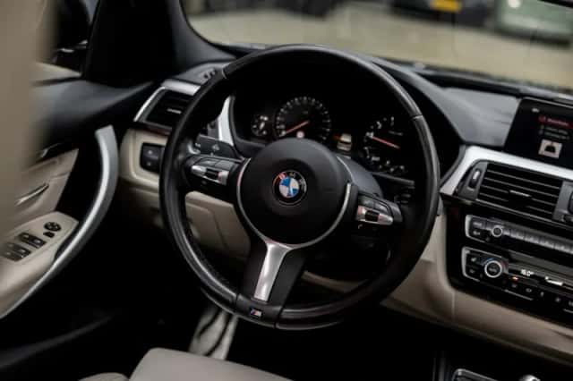 BMW 3-Serie (2018) thumbnail 9