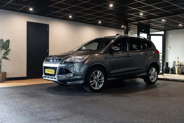 Ford Kuga (2014) thumbnail 13