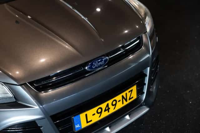 Ford Kuga (2014) thumbnail 15