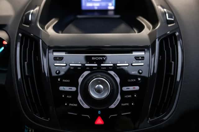 Ford Kuga (2014) thumbnail 16