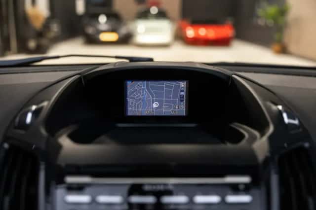 Ford Kuga (2014) thumbnail 19