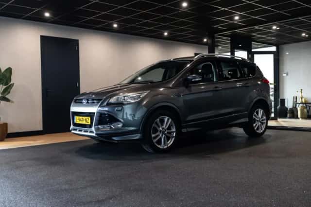 Ford Kuga (2014) thumbnail 24