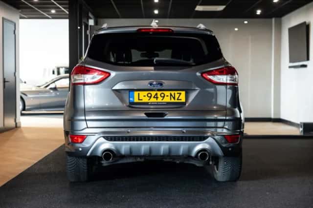 Ford Kuga (2014) thumbnail 10