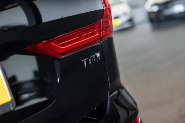 Volvo XC60 (2024) thumbnail 14
