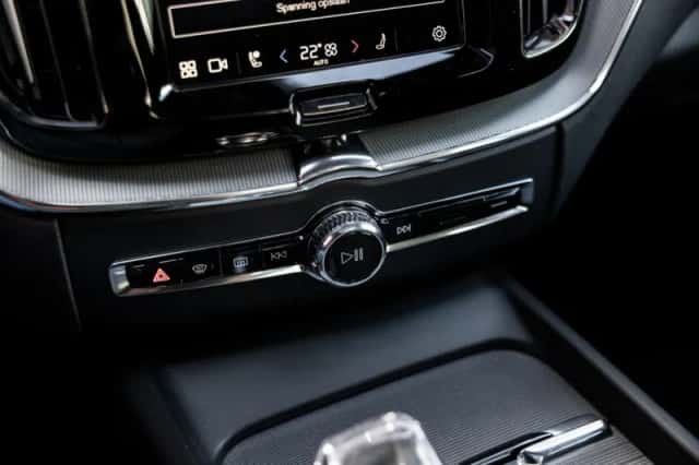 Volvo XC60 (2024) thumbnail 33