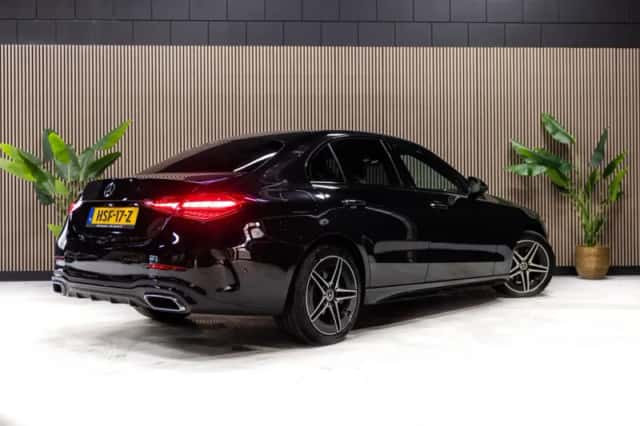 Mercedes-Benz C-Klasse (2024) thumbnail 3