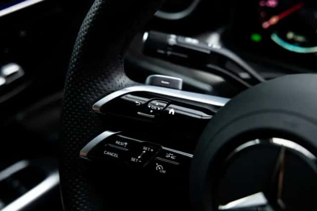 Mercedes-Benz C-Klasse (2024) thumbnail 22