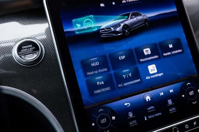 Mercedes-Benz C-Klasse (2024) thumbnail 24