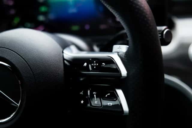 Mercedes-Benz C-Klasse (2024) thumbnail 36