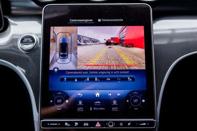 Mercedes-Benz C-Klasse (2024) thumbnail 10