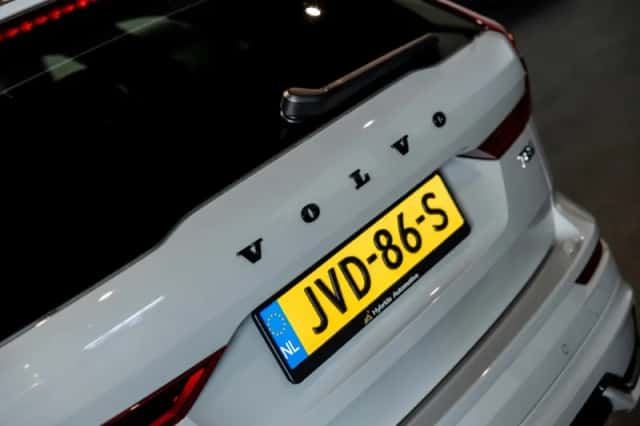 Volvo XC60 (2025) thumbnail 20