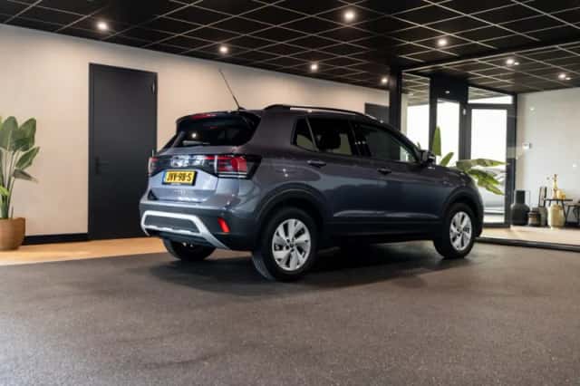 Volkswagen T-Cross (2025) thumbnail 3