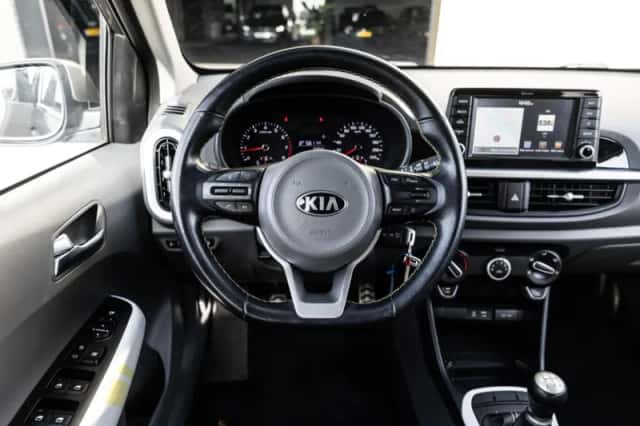Kia Picanto (2018) thumbnail 24