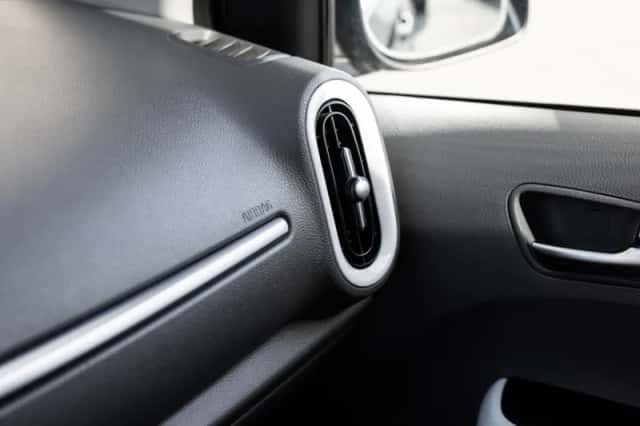 Kia Picanto (2018) thumbnail 45
