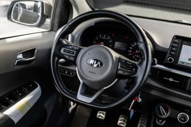 Kia Picanto (2018) thumbnail 9