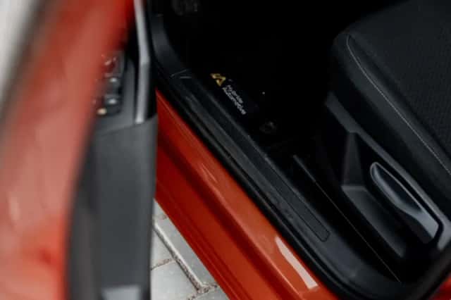 Volkswagen Polo (2019) thumbnail 18