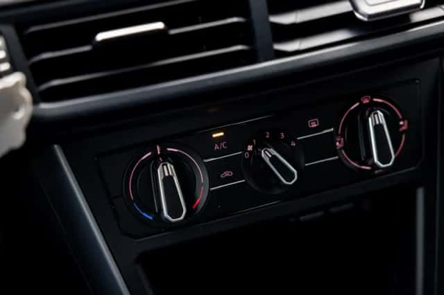 Volkswagen Polo (2019) thumbnail 23