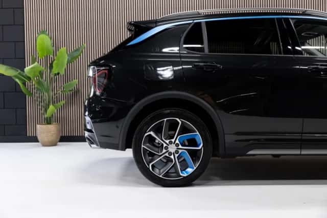 Lynk & Co 01 (2023) thumbnail 13