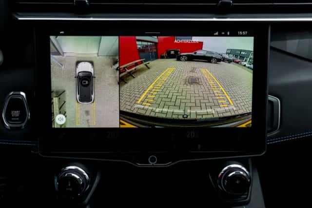 Lynk & Co 01 (2023) thumbnail 16