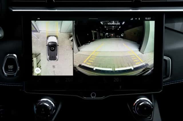 Lynk & Co 01 (2023) thumbnail 17