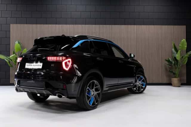Lynk & Co 01 (2023) thumbnail 3