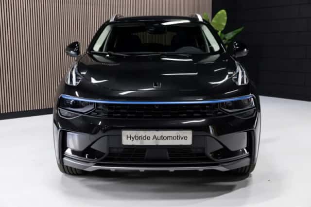 Lynk & Co 01 (2023) thumbnail 9