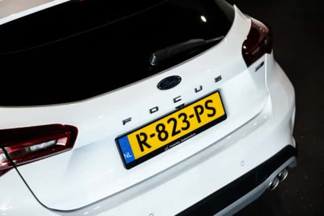 Ford Focus (2022) thumbnail 13