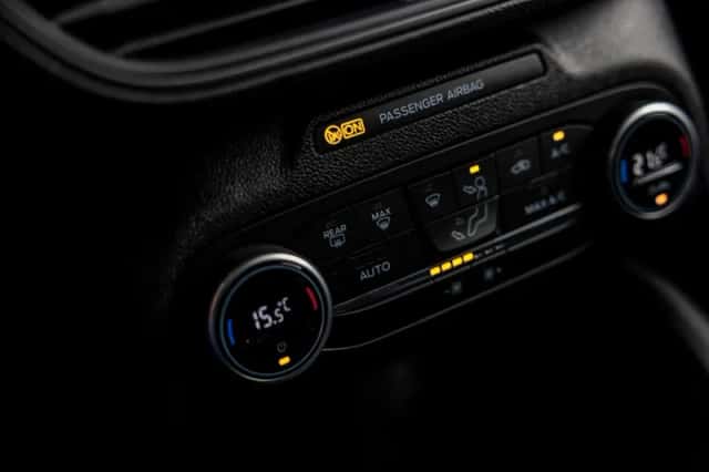 Ford Focus (2022) thumbnail 40