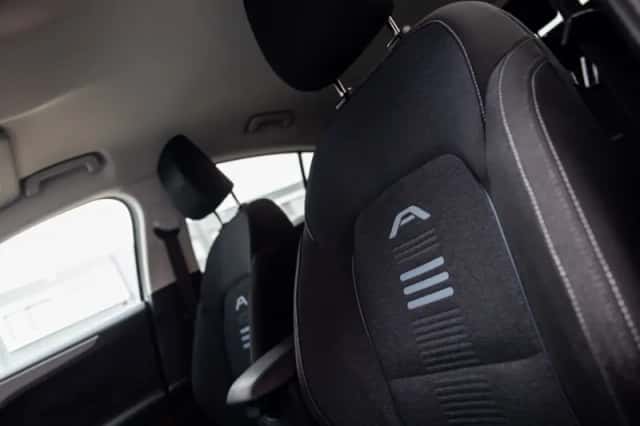 Ford Focus (2022) thumbnail 5