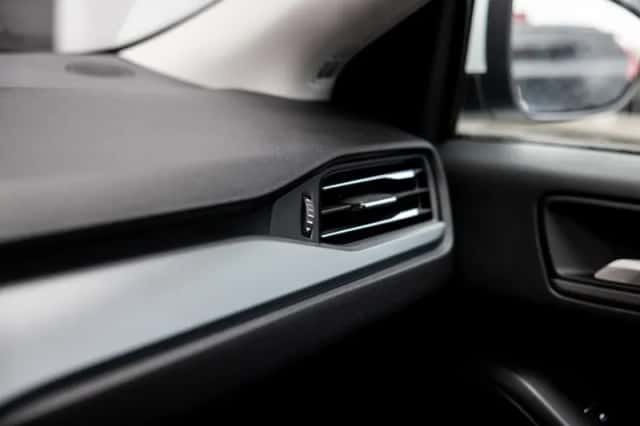 Ford Focus (2022) thumbnail 41