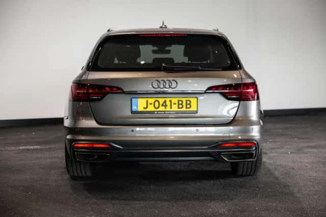 Audi A4 (2020) thumbnail 11