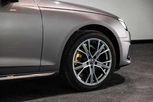 Audi A4 (2020) thumbnail 16