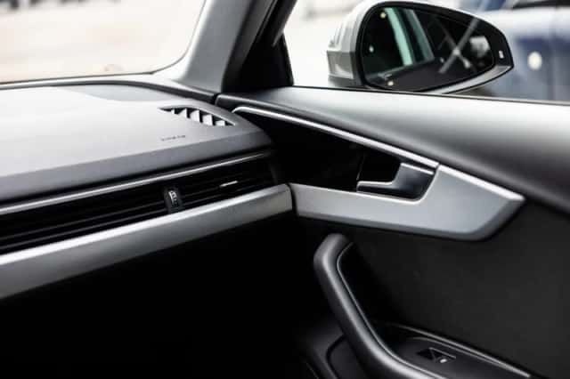 Audi A4 (2020) thumbnail 29
