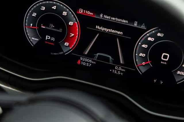 Audi A4 (2020) thumbnail 33