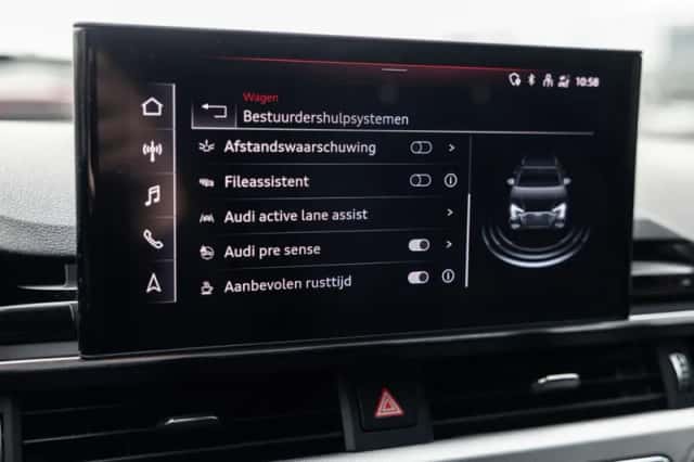 Audi A4 (2020) thumbnail 43