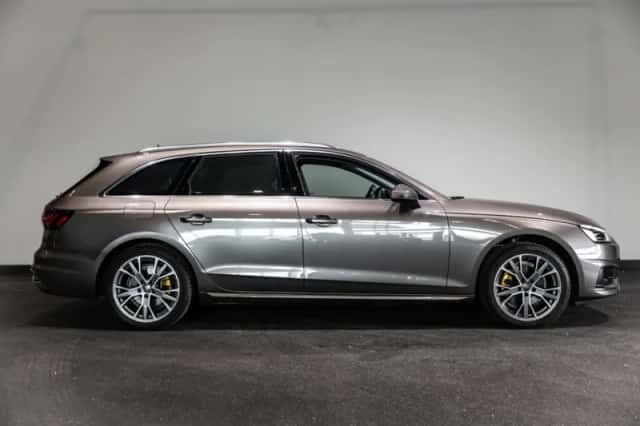 Audi A4 (2020) thumbnail 7