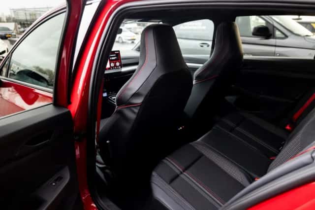 Volkswagen Golf (2026) thumbnail 6