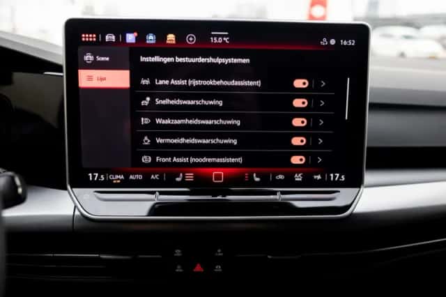 Volkswagen Golf (2026) thumbnail 56