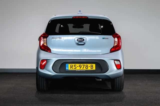 Kia Picanto (2018) thumbnail 12