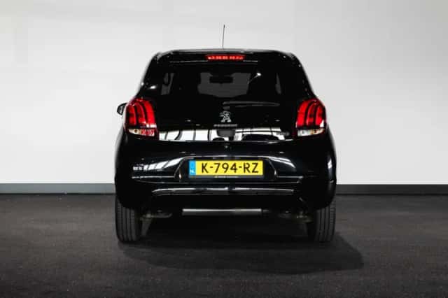 Peugeot 108 (2021) thumbnail 11