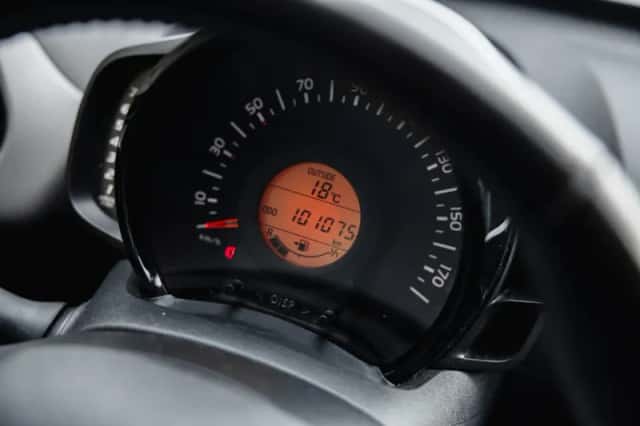 Peugeot 108 (2021) thumbnail 26