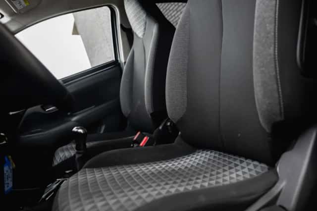 Peugeot 108 (2021) thumbnail 4