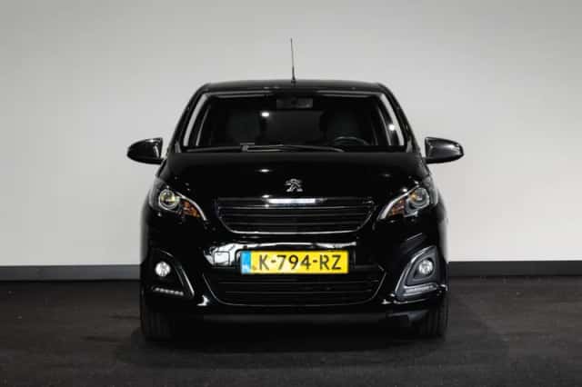 Peugeot 108 (2021) thumbnail 9