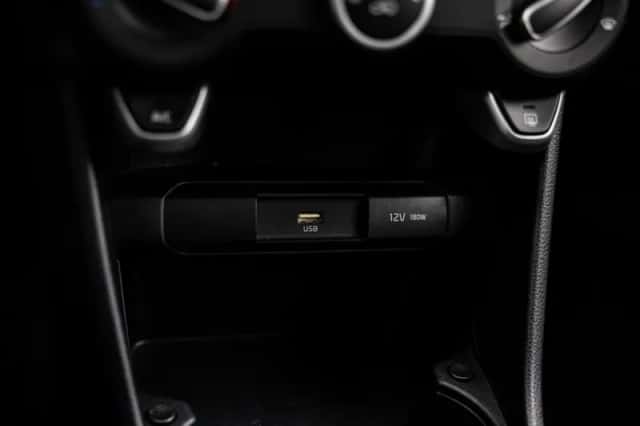 Kia Picanto (2021) thumbnail 23