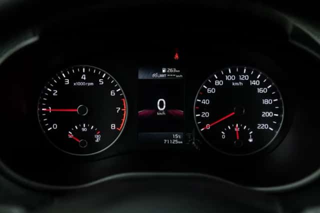 Kia Picanto (2021) thumbnail 39
